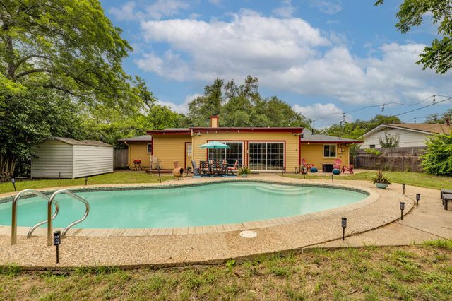 3002 Stardust DR, Austin, TX 78757