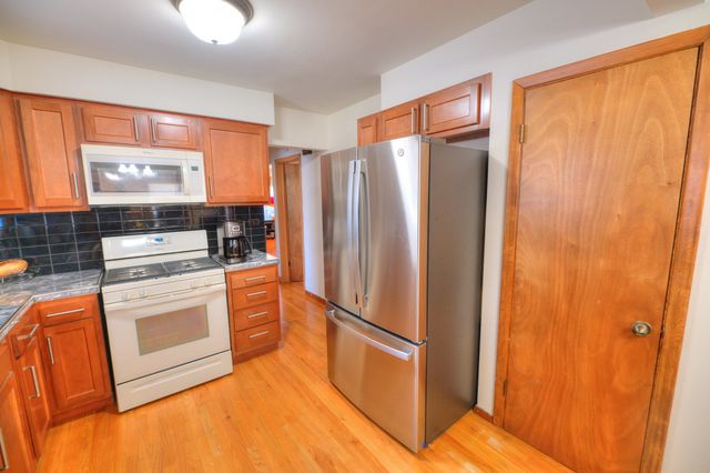 2435 Wood Street, River Grove, IL 60171
