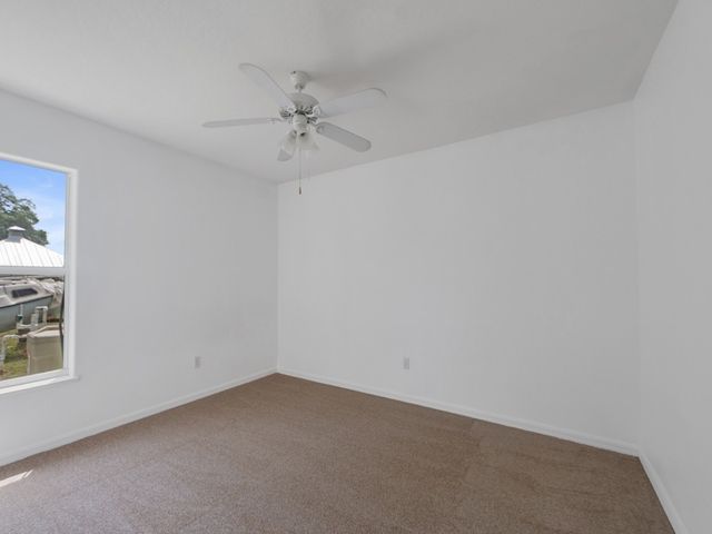 9084 102nd Avenue, Vero Beach, FL 32967