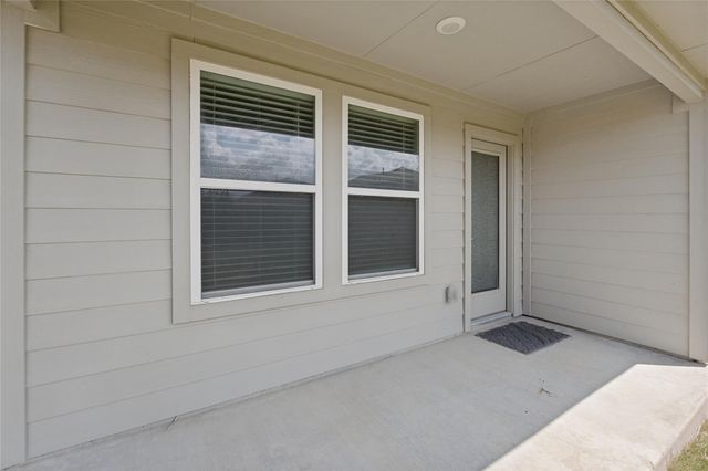 195 Coralbean DR, Kyle, TX 78640