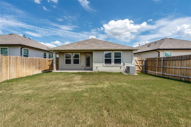 195 Coralbean DR, Kyle, TX 78640