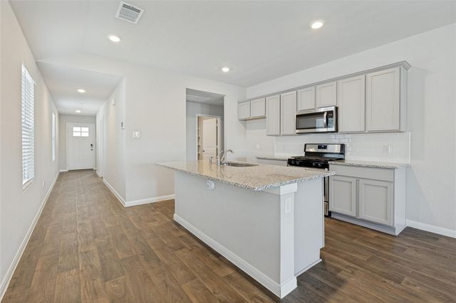 195 Coralbean DR, Kyle, TX 78640