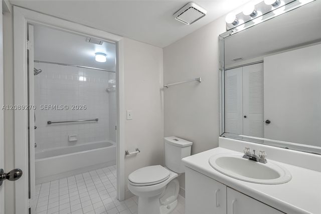 7775 Trent Dr 308, Tamarac, FL 33321