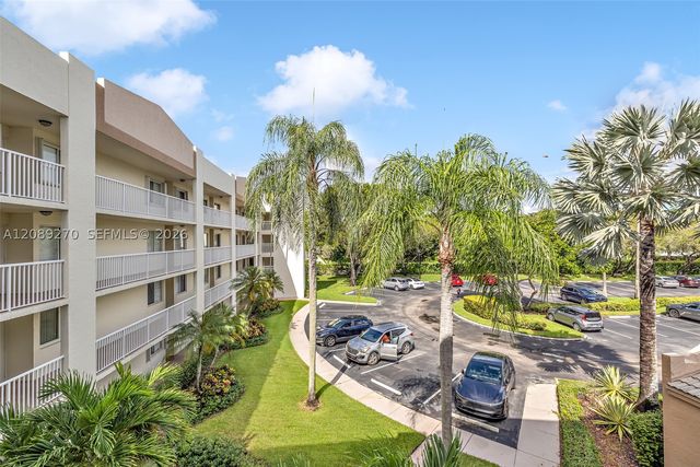 7775 Trent Dr 308, Tamarac, FL 33321