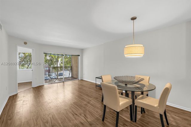 7775 Trent Dr 308, Tamarac, FL 33321