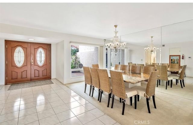 21978 Cayuga, Lake Forest, CA 92630