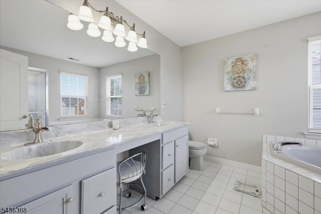 814 Mary Circle, Greenwich Twp., NJ 08886