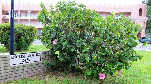 2457 ECUADORIAN WAY 85, Clearwater, FL 33763