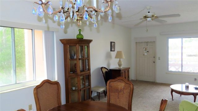 2457 ECUADORIAN WAY 85, Clearwater, FL 33763