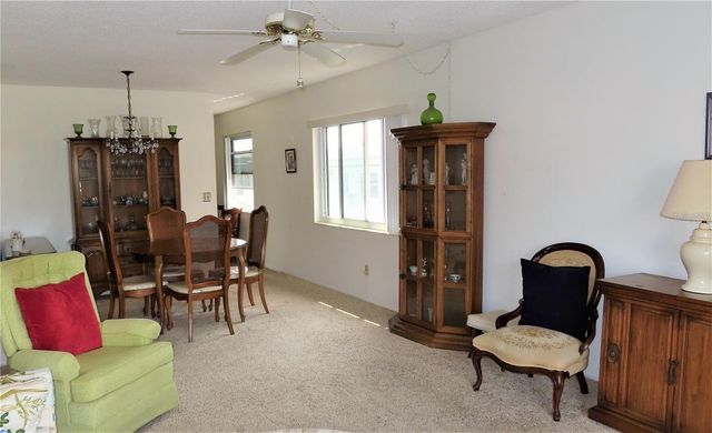 2457 ECUADORIAN WAY 85, Clearwater, FL 33763