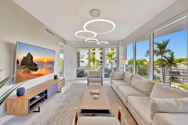 612 Bayshore Drive 301, Fort Lauderdale, FL 33304