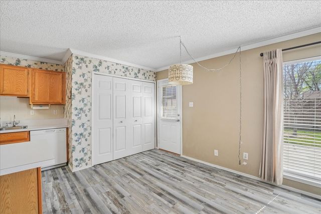 4901 Ward Drive, The Colony, TX 75056