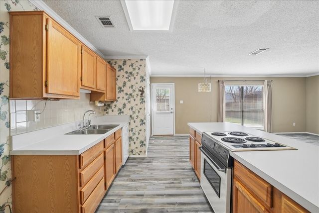 4901 Ward Drive, The Colony, TX 75056