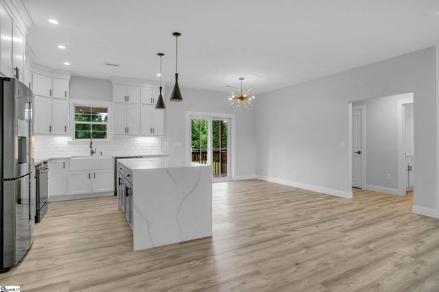 27 Carriage Drive, Greer, SC 29651