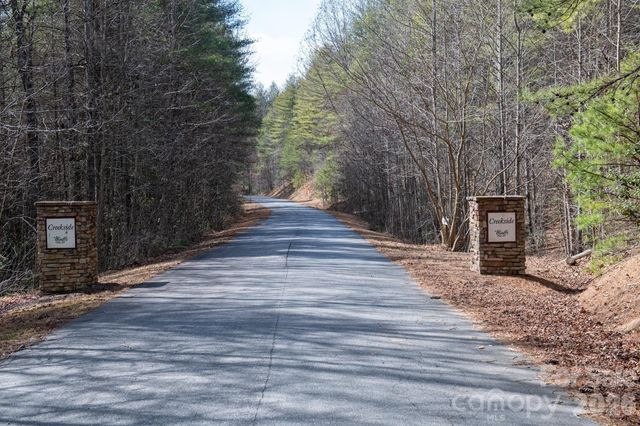 5515 Narrow Guage Drive 22, Collettsville, NC 28611