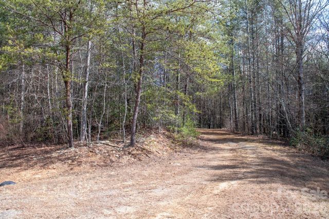 5515 Narrow Guage Drive 22, Collettsville, NC 28611