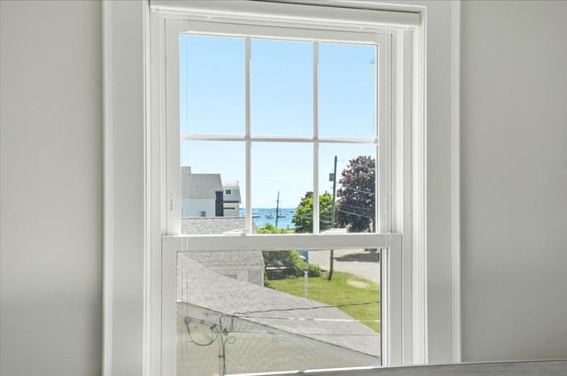 16 Damon Rd, Scituate, MA 02066