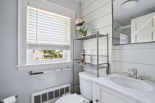 16 Damon Rd, Scituate, MA 02066