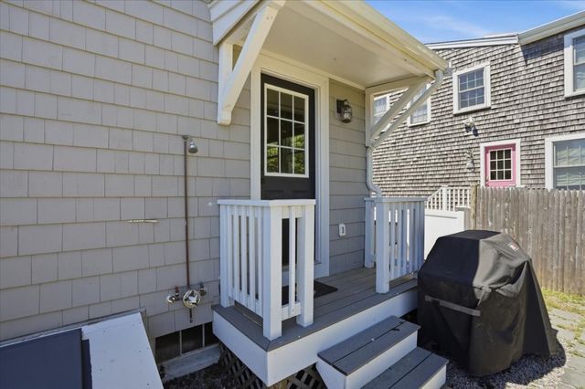 16 Damon Rd, Scituate, MA 02066