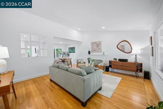 2520 San Miguel Dr, Walnut Creek, CA 94596