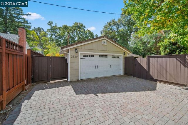 2520 San Miguel Dr, Walnut Creek, CA 94596