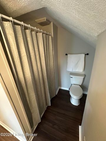 407 Freeman Ave, Louisville, KY 40214