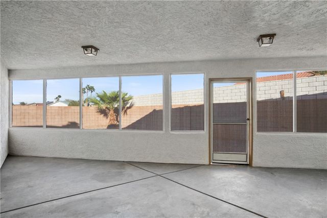 2221 Family Circle, Bullhead City, AZ 86442