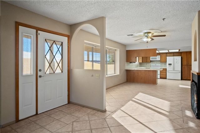 2221 Family Circle, Bullhead City, AZ 86442