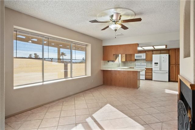 2221 Family Circle, Bullhead City, AZ 86442