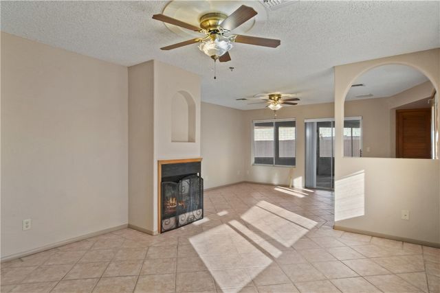 2221 Family Circle, Bullhead City, AZ 86442