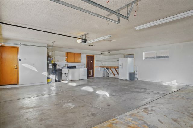 2221 Family Circle, Bullhead City, AZ 86442