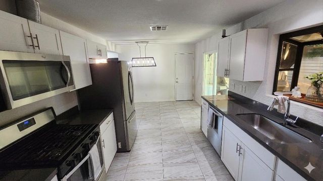 15405 Avenida Mirola, Desert Hot Springs, CA 92240