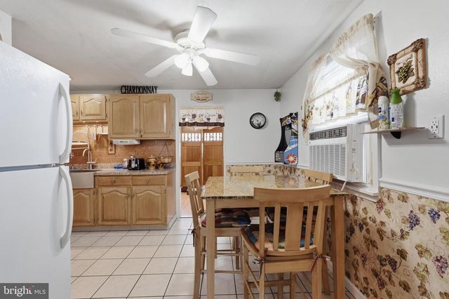 906 MAURI AVE, Croydon, PA 19021