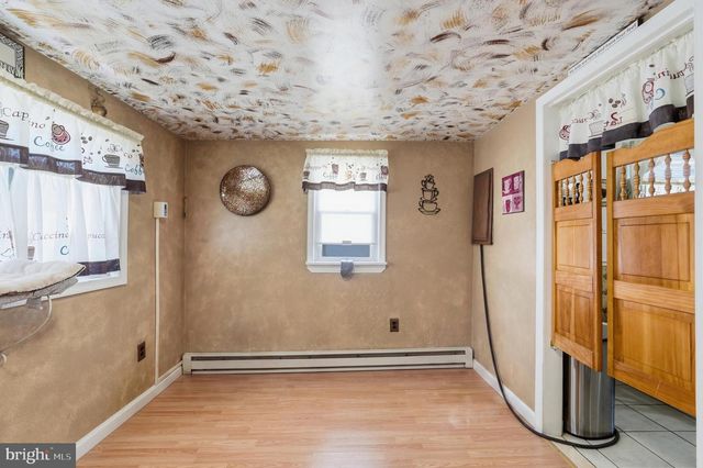 906 MAURI AVE, Croydon, PA 19021