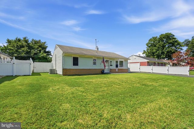 906 MAURI AVE, Croydon, PA 19021