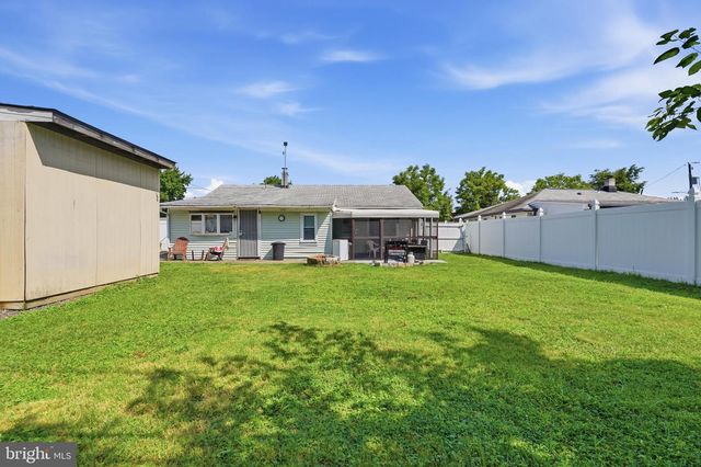 906 MAURI AVE, Croydon, PA 19021