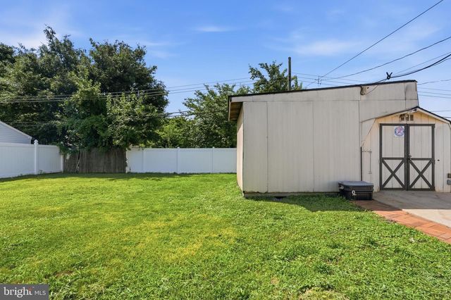 906 MAURI AVE, Croydon, PA 19021