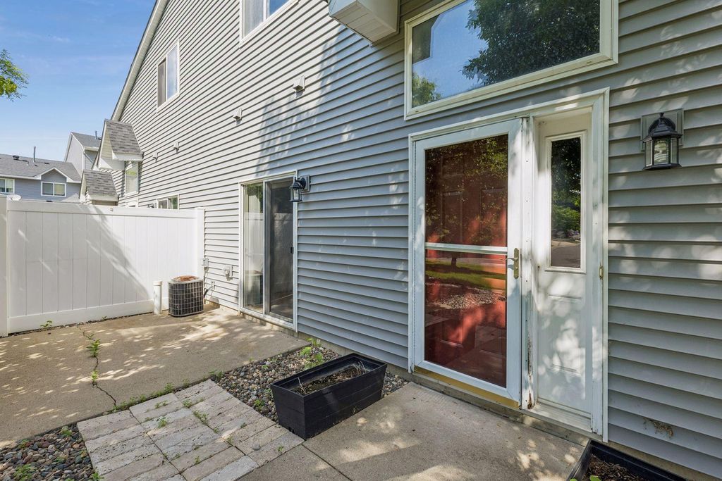 670 Kingfisher Lane G, Woodbury, MN 55125 — photo 5