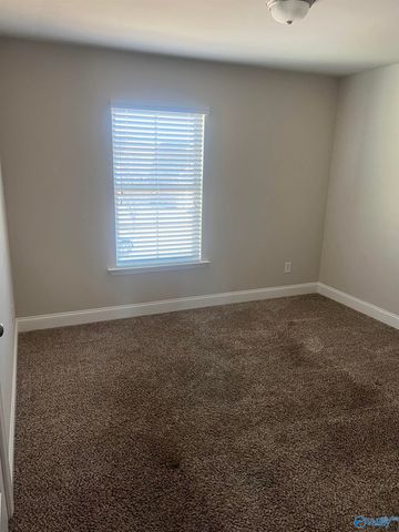 8223 Stone Mill Drive NW, Huntsville, AL 35806