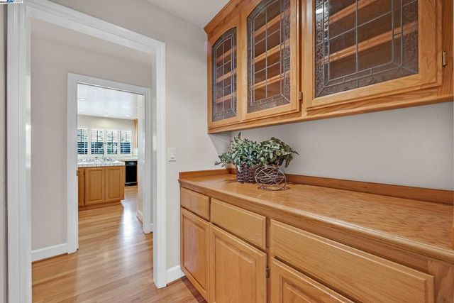 2215 Chardonnay Way, Livermore, CA 94550