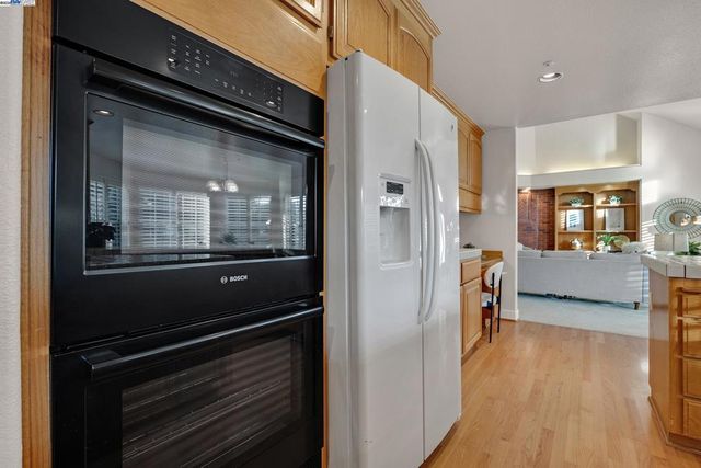 2215 Chardonnay Way, Livermore, CA 94550