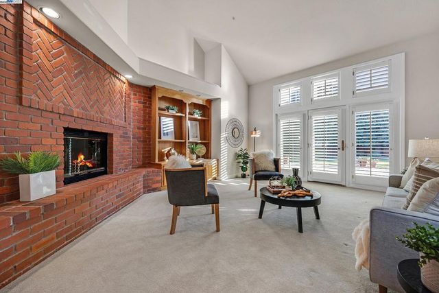 2215 Chardonnay Way, Livermore, CA 94550