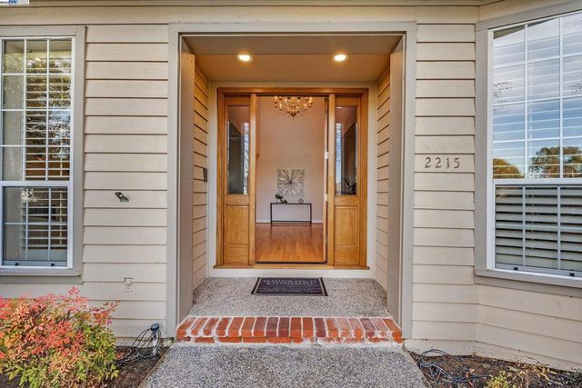 2215 Chardonnay Way, Livermore, CA 94550