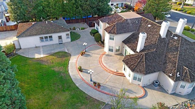 2215 Chardonnay Way, Livermore, CA 94550