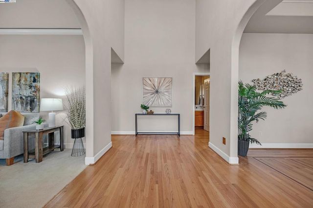 2215 Chardonnay Way, Livermore, CA 94550