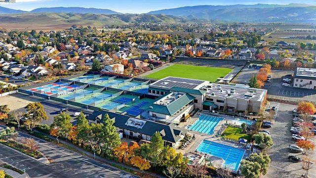 2215 Chardonnay Way, Livermore, CA 94550