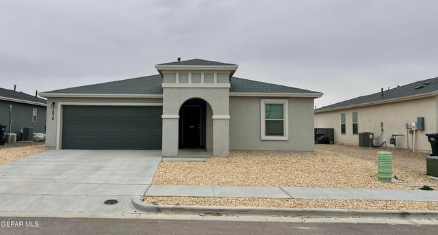 1076 Nalito Beltran Place, Horizon City, TX 79928