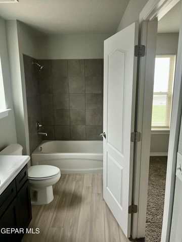 1076 Nalito Beltran Place, Horizon City, TX 79928