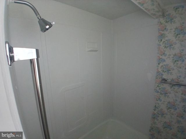 1548 W INDEPENDENCE ST, Coal Township, PA 17866