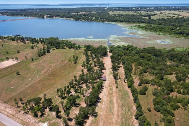 299 Sunset Cove, East Tawakoni, TX 75472